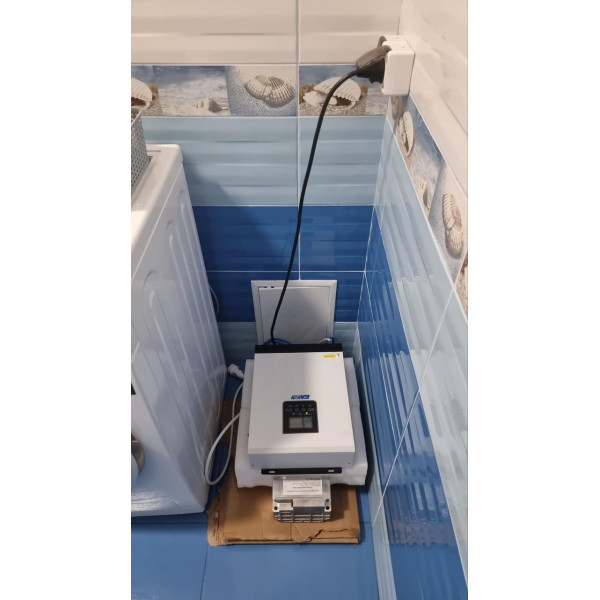Інвертор гібридний EASUN POWER 3KVA 2400W  з чистою синусоїдою в наявності